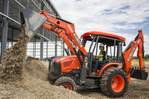 Kubota M62TLB tractor